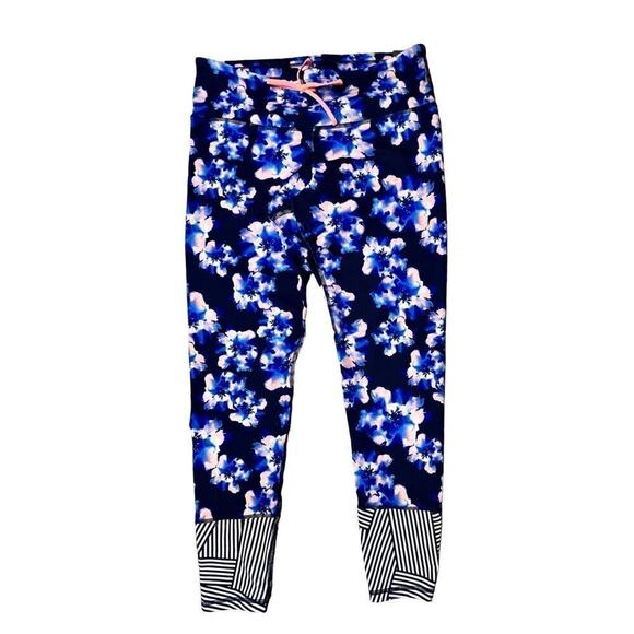 Old Navy Active Compression Fitted Legging Blue Floral Wicking Go-Dry XL NWT Gym - Picture 9 of 12